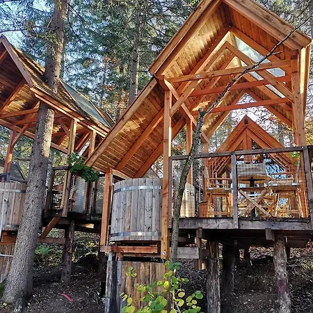 Ribno Alpine Szálloda 4*
