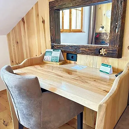 Ribno Alpine Szálloda