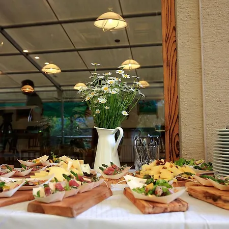 Hotel Ribno Alpine