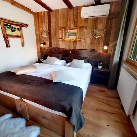 Hotel Ribno Alpine